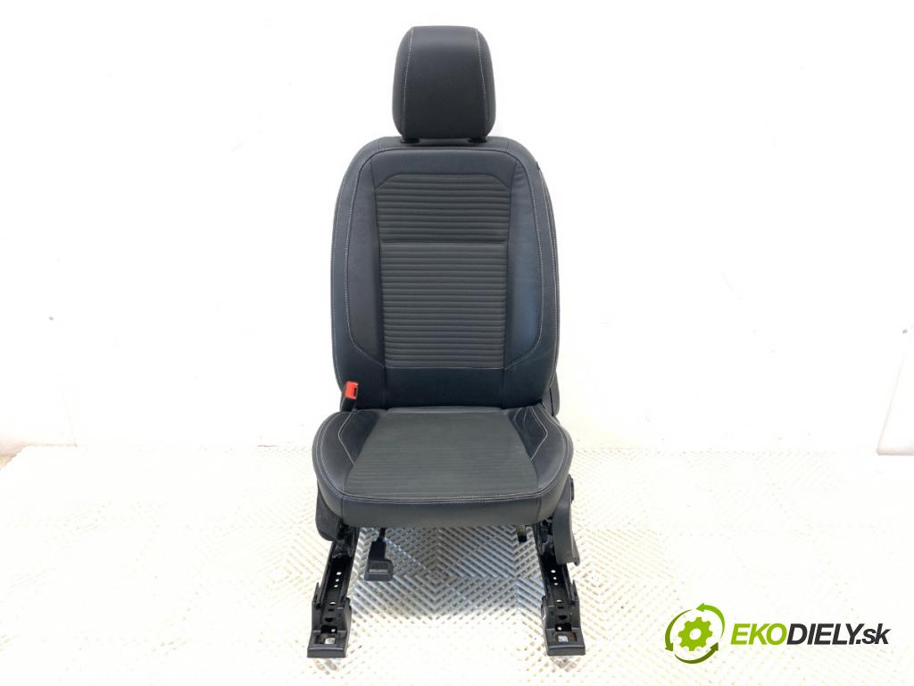 FORD ECOSPORT SUV 2019 92 kW 1.0 EcoBoost 998 Sedadlo ľavy predný 