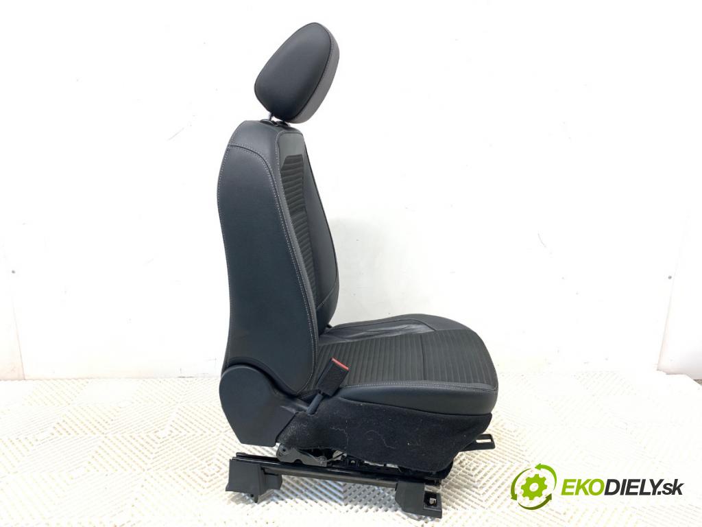 FORD ECOSPORT SUV 2019 92 kW 1.0 EcoBoost 998 Sedadlo ľavy predný
