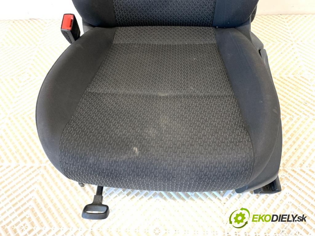 VW CADDY IV Nadwozie pełne/minivan 2020 110 kW 2.0 TDI 1968 Sedadlo ľavy predný