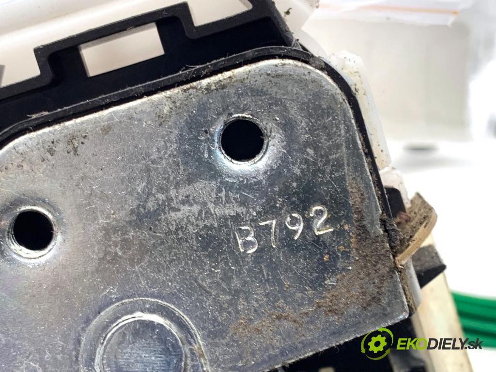 FIAT TIPO sedan 2019 70 kW 1.4 (356SXA1B) 1368 zámok Dvere ľavy zad 519834810