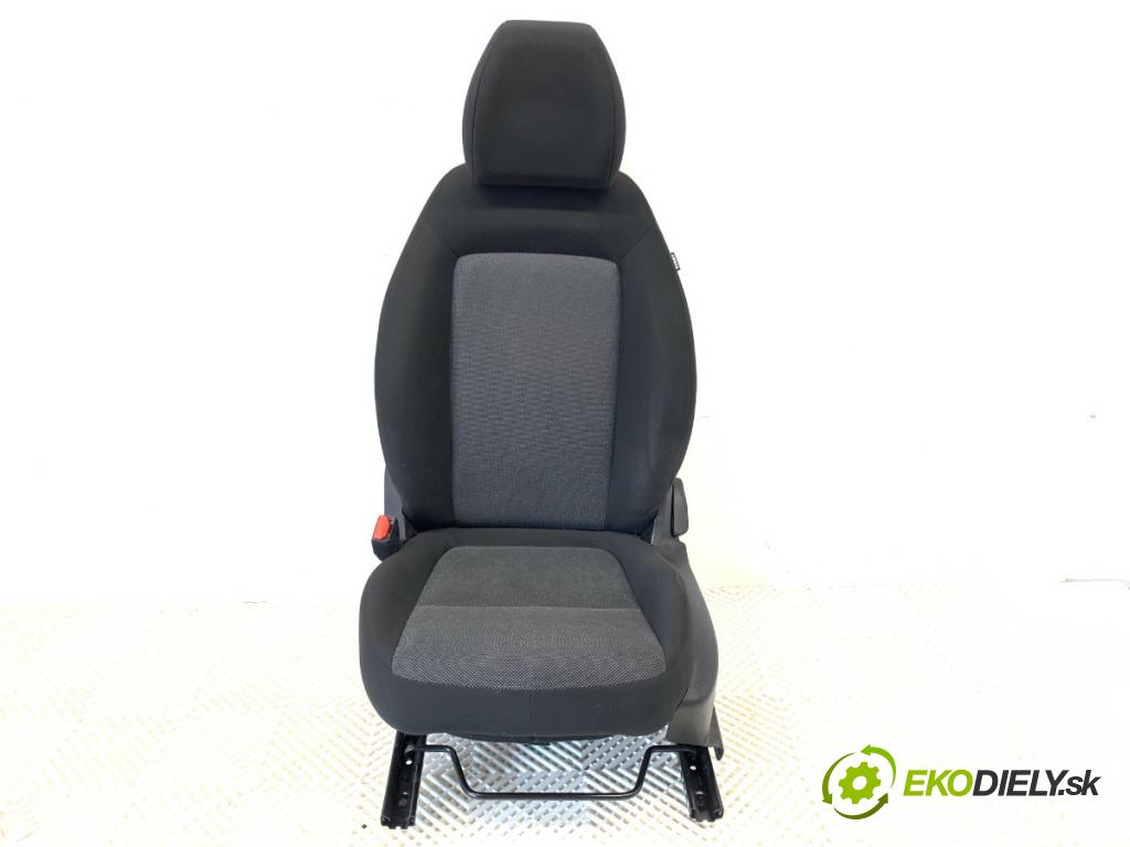 FIAT TIPO sedan 2019 70 kW 1.4 (356SXA1B) 1368 sedadlo levý přední část 