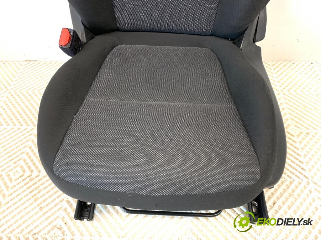 FIAT TIPO sedan 2019 70 kW 1.4 (356SXA1B) 1368 Sedadlo ľavy predný