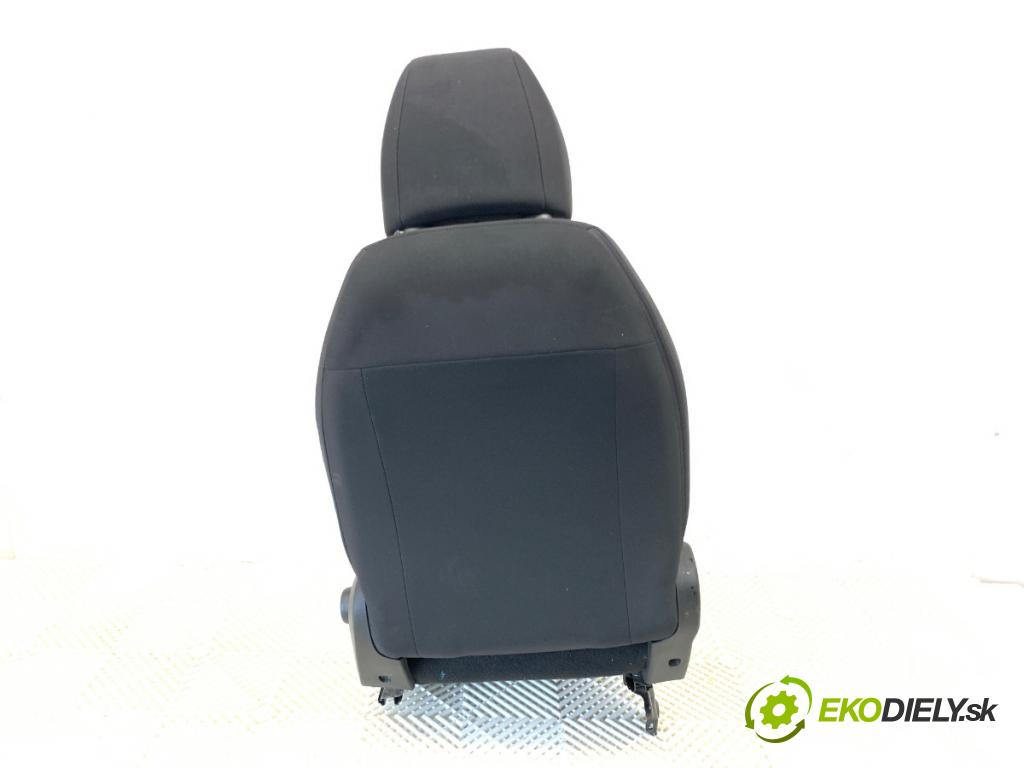 FIAT TIPO sedan 2019 70 kW 1.4 (356SXA1B) 1368 Sedadlo ľavy predný