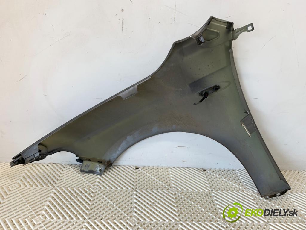 FIAT TIPO sedan 2019 70 kW 1.4 (356SXA1B) 1368 blatník pravý přední část 695A
