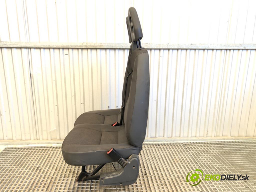 CITROEN JUMPER II Autobus 2007 74 kW 2.2 HDi 2179 Sedadlo pravy predný