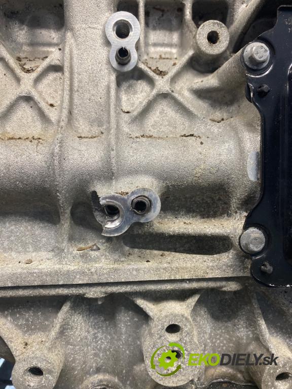 CITROEN C3 III liftback 2018 81 kW 1.2 PURETECH 110 1199 Motor 10XVA3 HN01 (Motor)