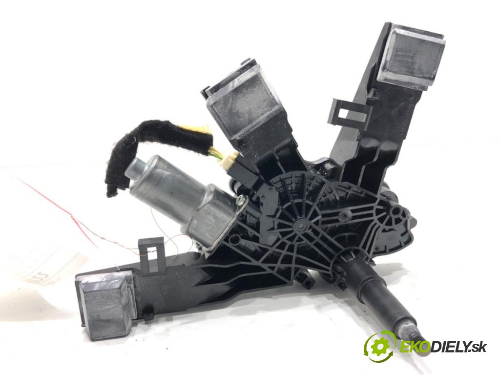 PEUGEOT 308 II liftback 2016 96 kW 1.2 THP 130 1199 Motor stieračov zad 9677680580