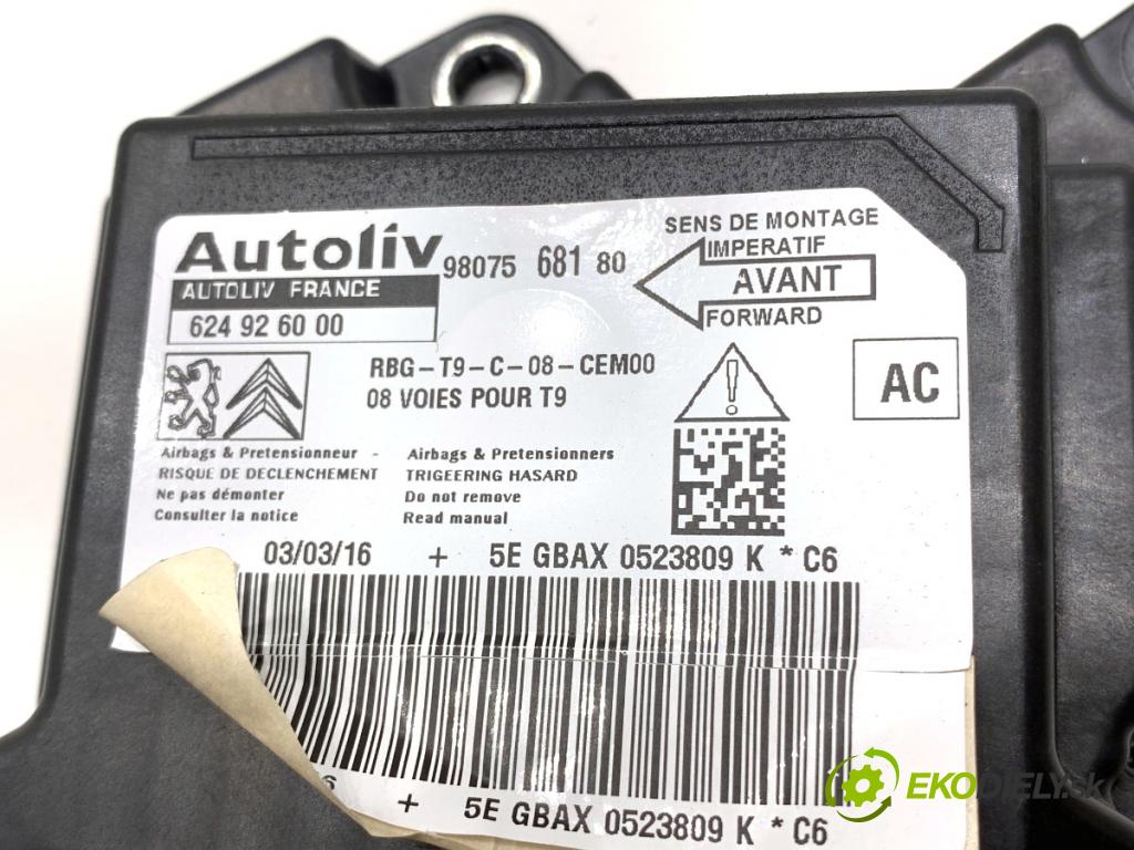 PEUGEOT 308 II liftback 2016 96 kW 1.2 THP 130 1199 senzor airbag 9807568180 (Snímač)