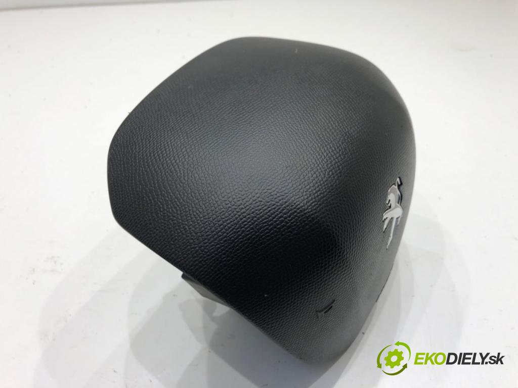 PEUGEOT 308 II liftback 2016 96 kW 1.2 THP 130 1199 AirBag volantu 96783105ZD (Airbag)
