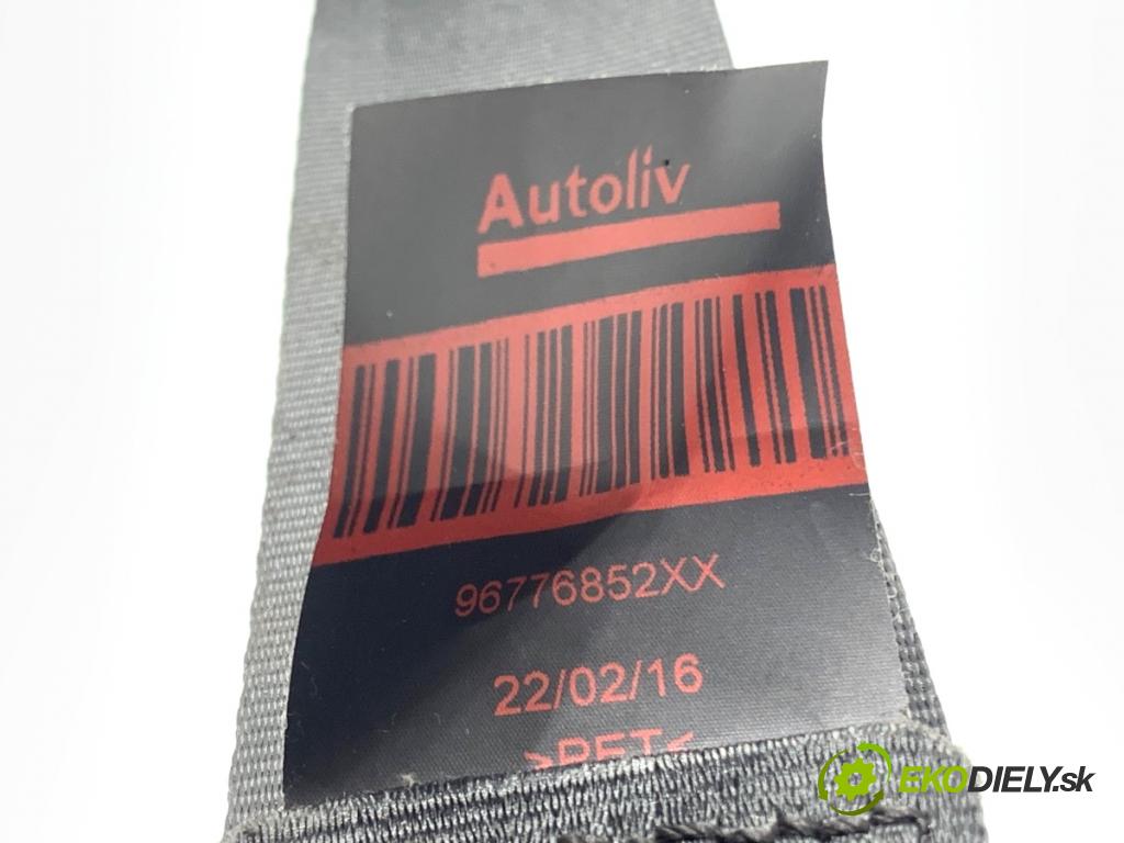 PEUGEOT 308 II liftback 2016 96 kW 1.2 THP 130 1199 Držiak BEZPEČNOSŤ pravy predný 96776852XX