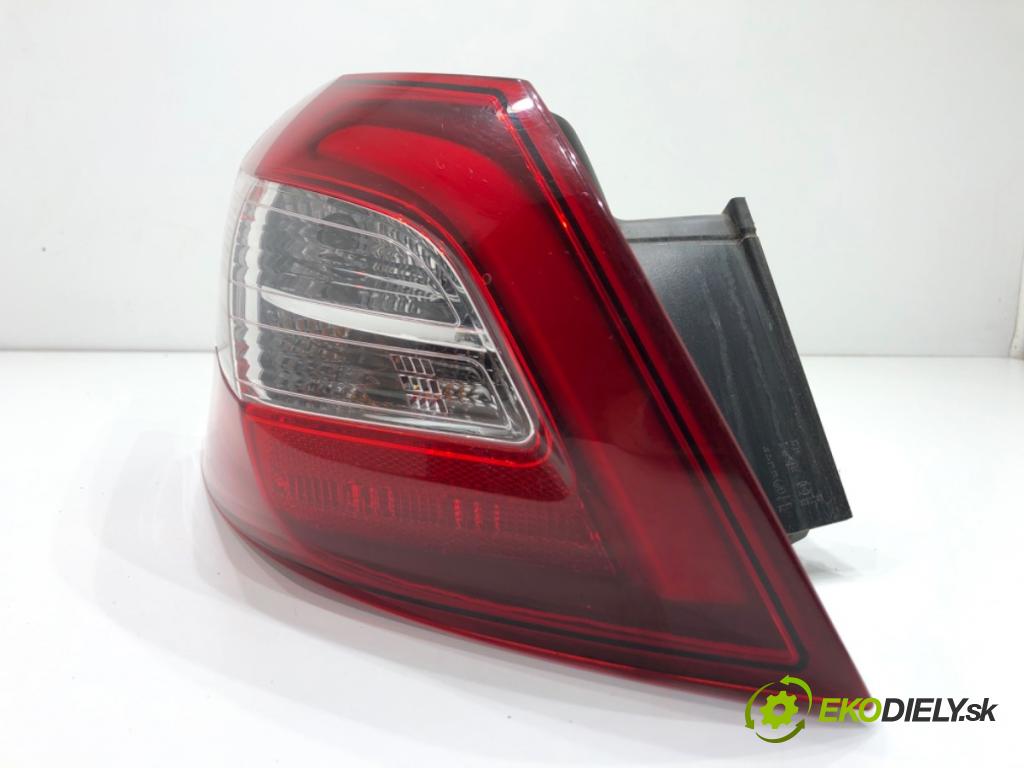 PEUGEOT 308 II liftback 2016 96 kW 1.2 THP 130 1199 Svetlo ľavy zad 9677817680