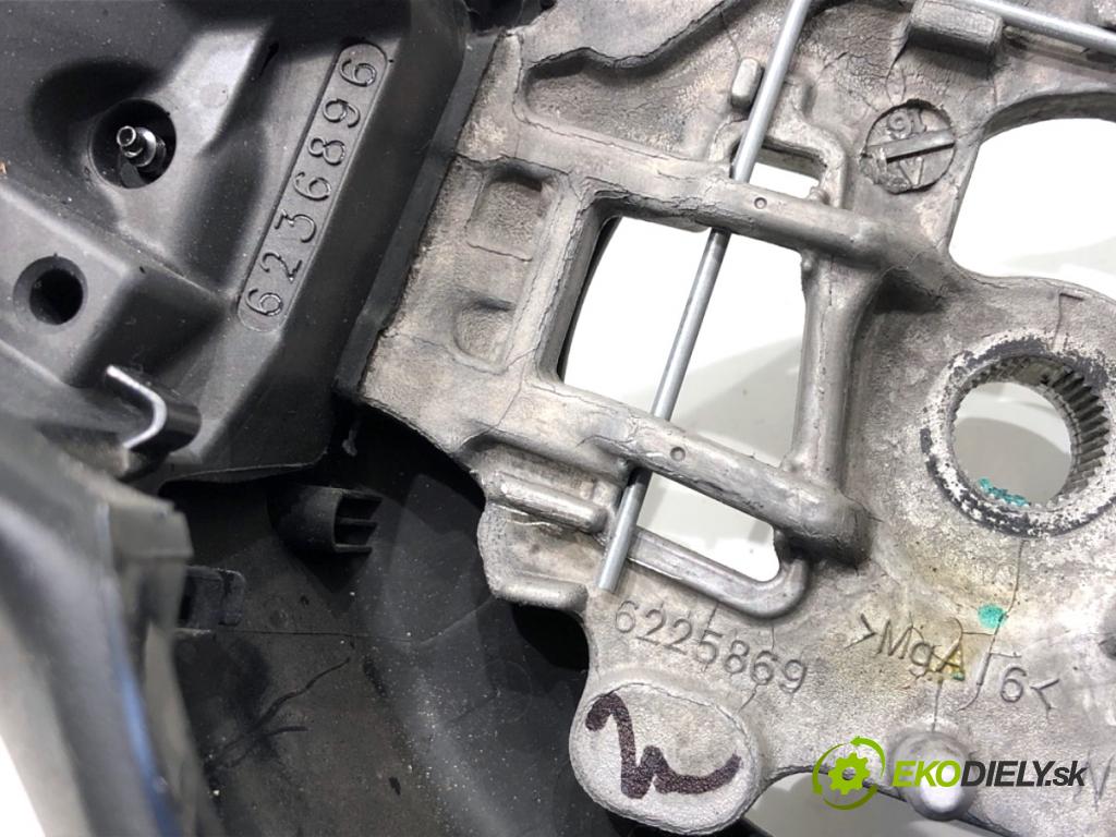 PEUGEOT 308 II liftback 2016 96 kW 1.2 THP 130 1199 Volant 6225869 (Volant)
