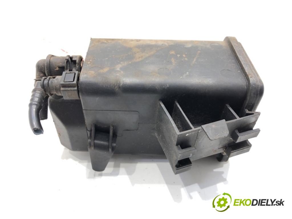PEUGEOT 308 II liftback 2016 96 kW 1.2 THP 130 1199 filter peľový 9673538080