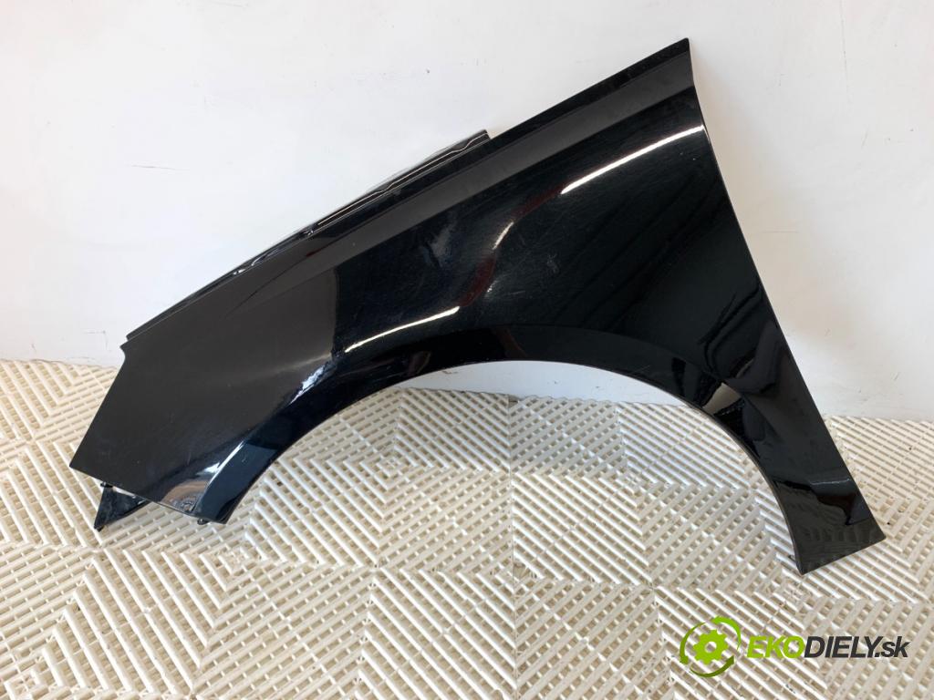 PEUGEOT 308 II liftback 2016 96 kW 1.2 THP 130 1199 Blatník ľavy predný 