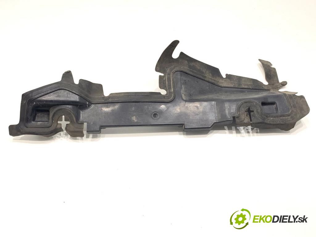 PEUGEOT 308 II liftback 2016 96 kW 1.2 THP 130 1199 Volant vzduchu 9678525880