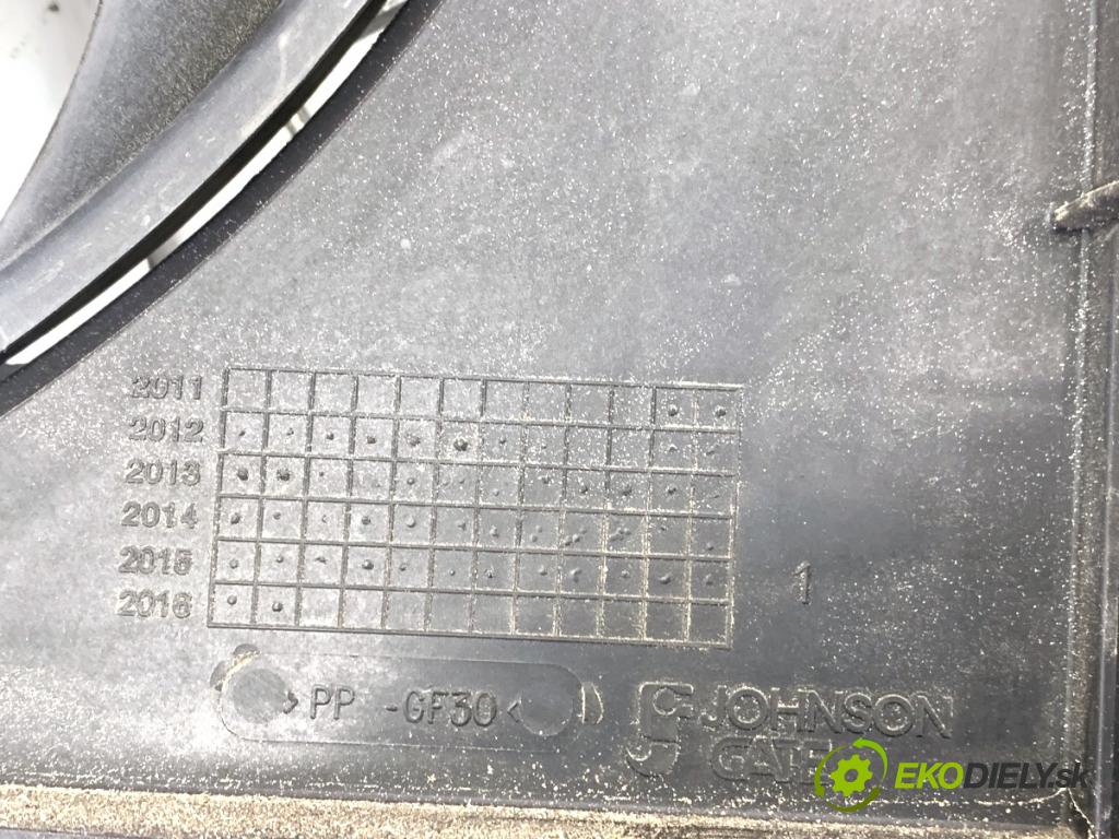 PEUGEOT 308 II liftback 2016 96 kW 1.2 THP 130 1199 ventilátor chladiče  (Ventilátor)