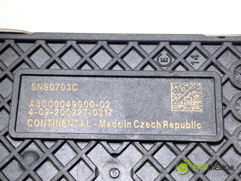 VW CADDY IV Nadwozie pełne/minivan 2020 110 kW 2.0 TDI 1968 sonda NOX 04L907805BD