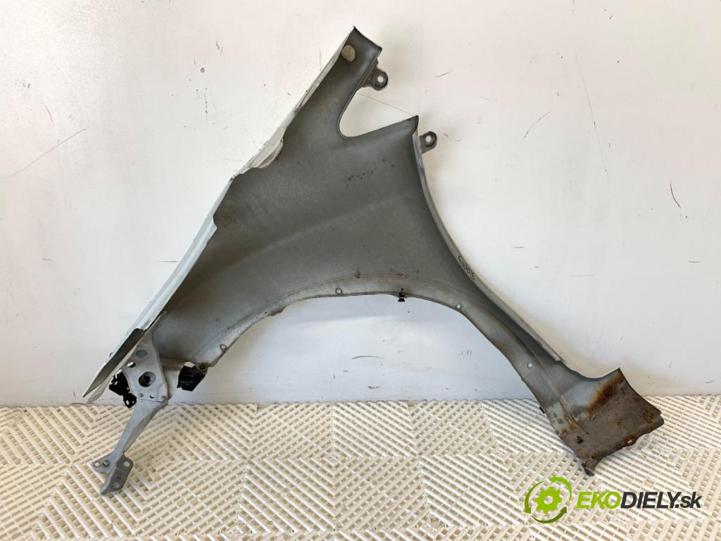 HONDA CIVIC IX liftback 2012 73 kW 1.4 i-VTEC (FK1) 1339 blatník pravý přední část NH788P