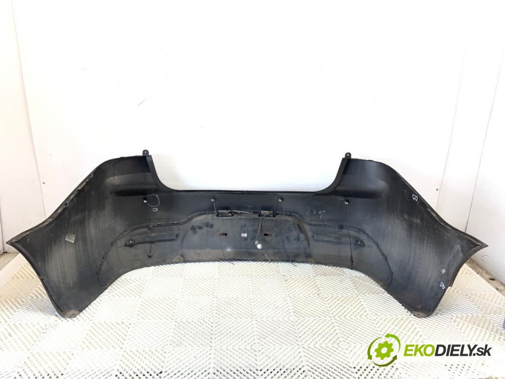 KIA RIO III sedan 2012 63 kW 1.25 CVVT 1248 Nárazník zad (Kľučka dverí ostatné)