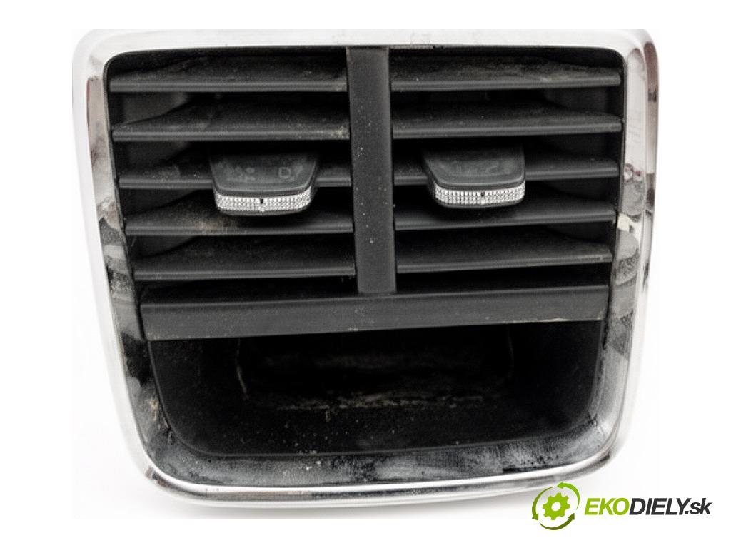 SKODA OCTAVIA IV Kombi 2023 110 kW 2.0 TDI 1968 mří topení zadní část 5E3819203