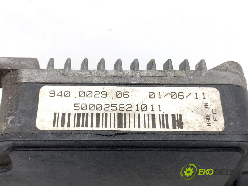 FORD KUGA I SUV 2011 120 kW 2.0 TDCi 4x4 1997 modul ventilátoru 940002906