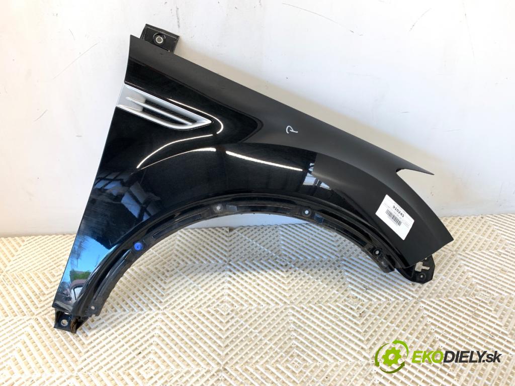 FORD KUGA I SUV 2011 120 kW 2.0 TDCi 4x4 1997 blatník pravý přední část F8