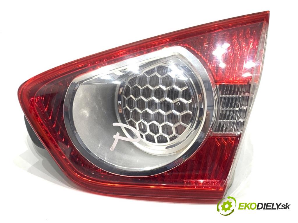 FORD KUGA I SUV 2011 120 kW 2.0 TDCi 4x4 1997 světlo zadní část pravá vnitřní 8V41-13A602-AD (Klika dveří ostatní)
