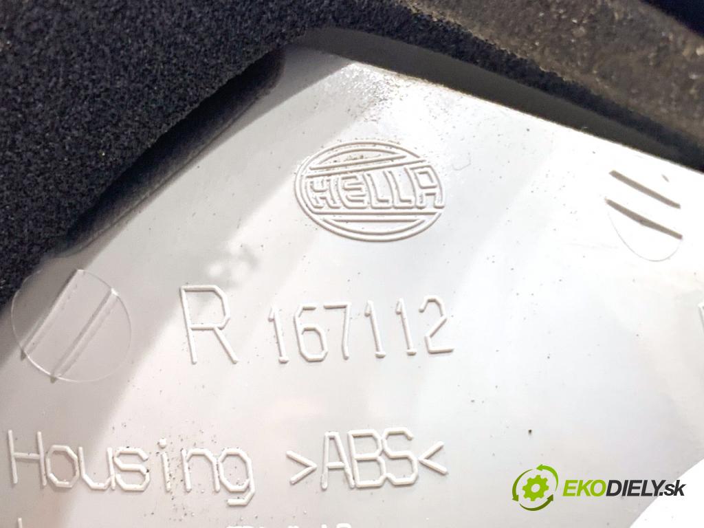 FORD KUGA I SUV 2011 120 kW 2.0 TDCi 4x4 1997 Svetlo zad pravá vnútorná 8V41-13A602-AD (Kľučka dverí ostatné)