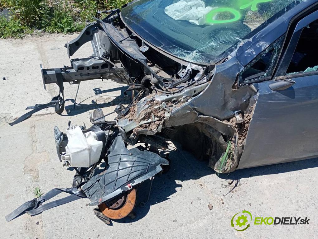 OPEL CORSA E liftback 2017 66 kW 1.4 (08, 68) 1398 karoséria ČTVRŤÁK: Blatník prah strecha PODŁUŻNICA