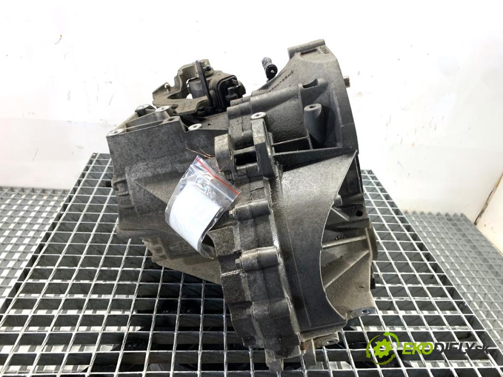 FORD KUGA I SUV 2008 100 kW 2.0 TDCi 1997 Prevodovka 8V4R-7002-AE (Prevodovka)