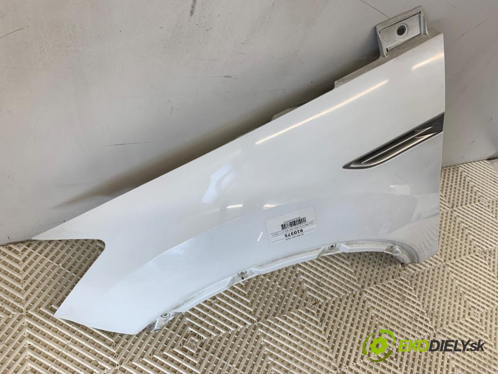 FORD KUGA I SUV 2008 100 kW 2.0 TDCi 1997 Blatník ľavy predný