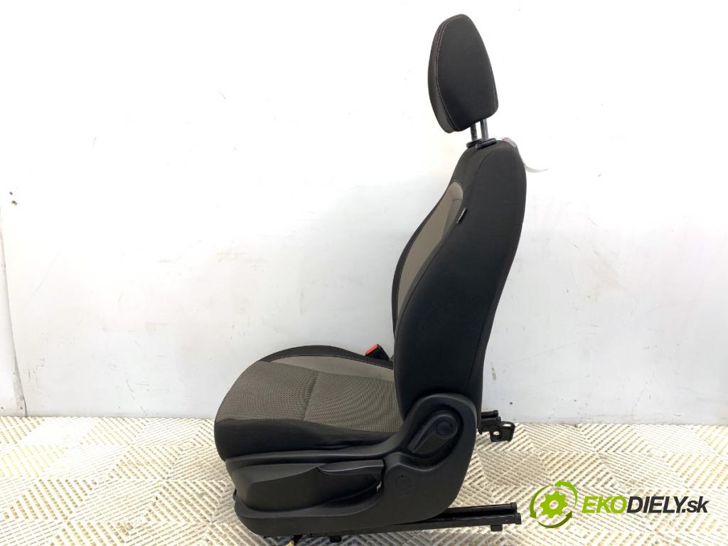FIAT TIPO sedan 2016 81 kW 1.6 (356SXE11) 1598 Sedadlo ľavy predný