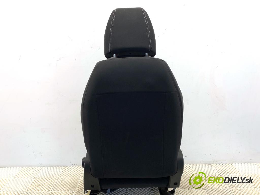 FIAT TIPO sedan 2016 81 kW 1.6 (356SXE11) 1598 Sedadlo ľavy predný