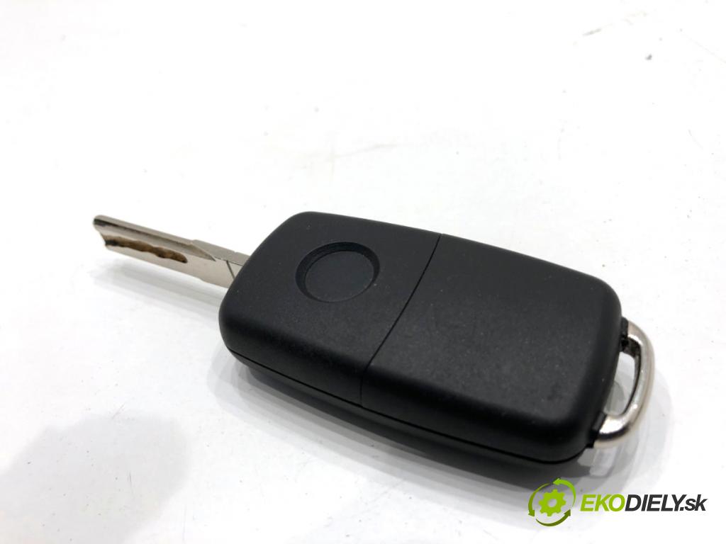 SKODA SUPERB II Kombi 2011 103 kW 2.0 TDI 1968 kľúč DÁLKOVÝ: 5K0837202AD