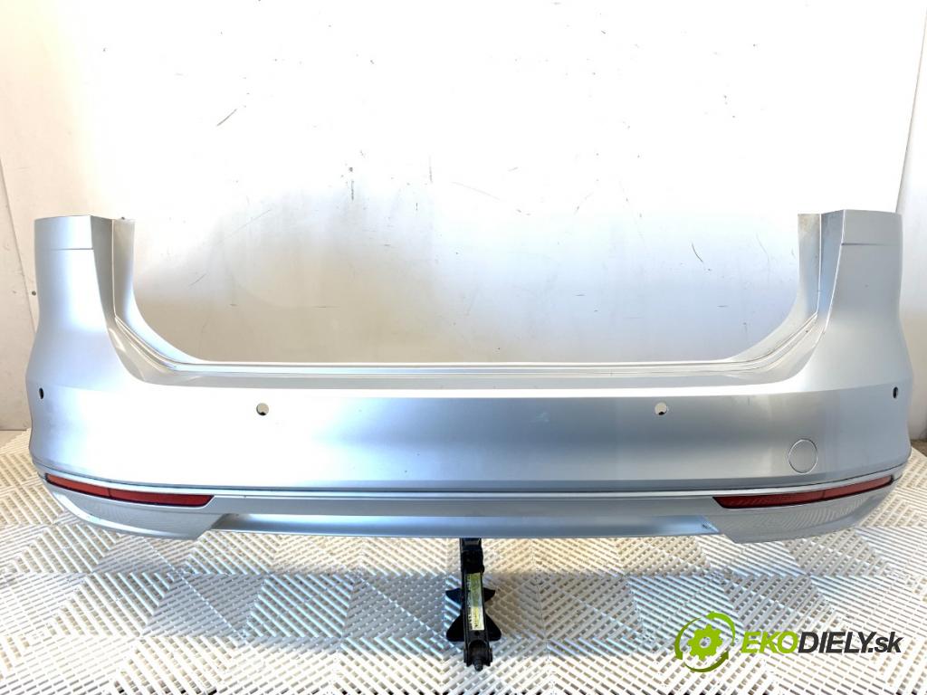 VW PASSAT B8 Kombi 2014 110 kW 2.0 TDI 1968 Nárazník zad LA7W (Kľučka dverí ostatné)