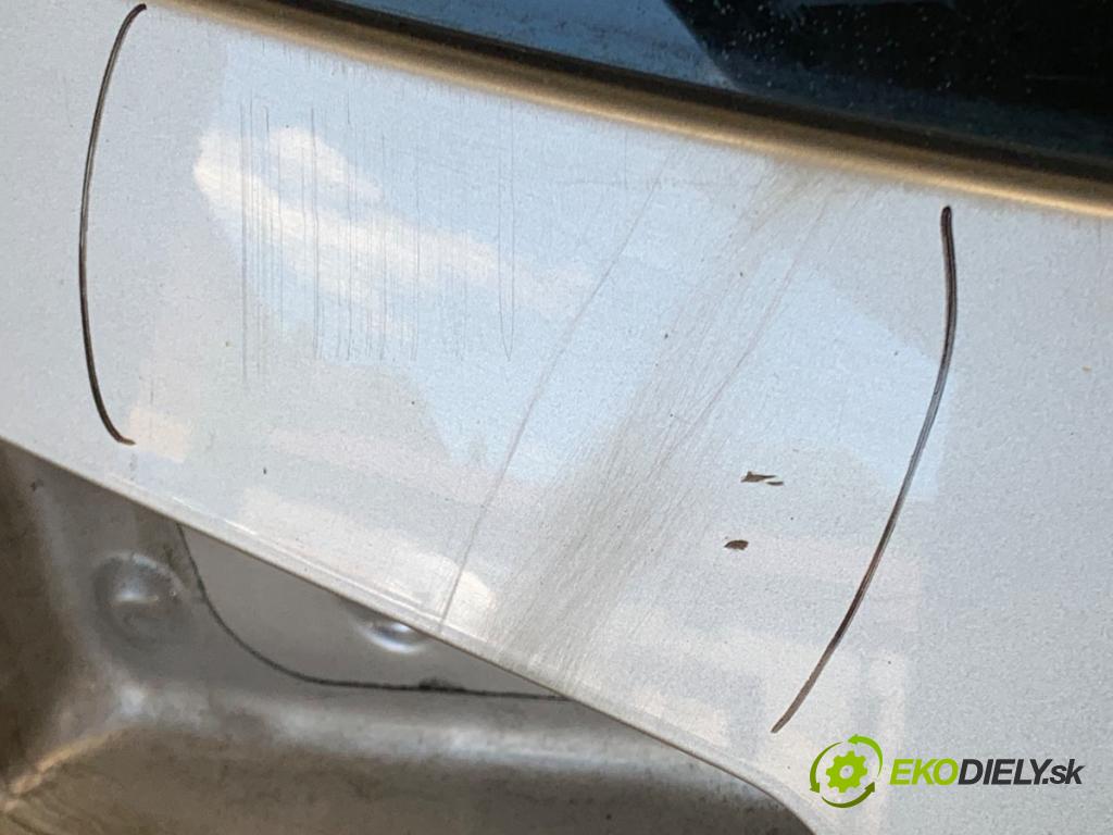 VW PASSAT B8 Kombi 2014 110 kW 2.0 TDI 1968 kapota zad LA7W