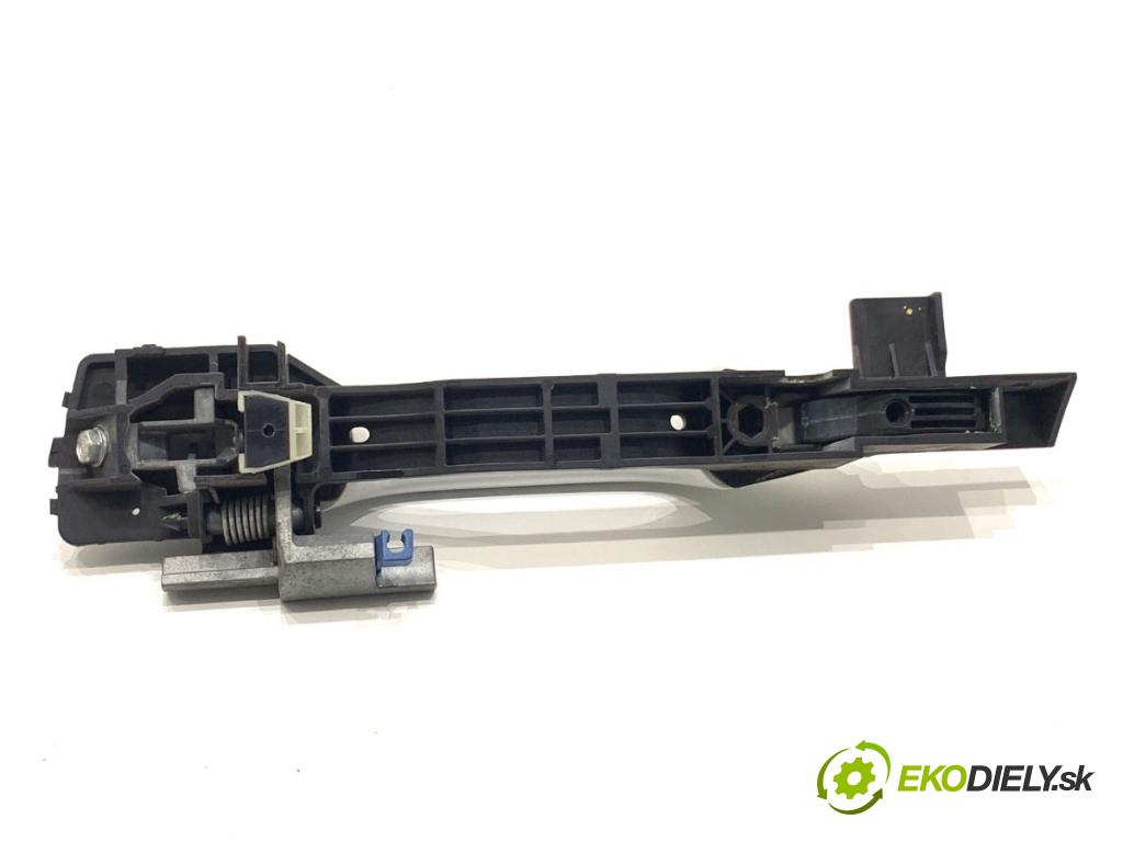 HONDA CIVIC IX liftback 2012 73 kW 1.4 i-VTEC (FK1) 1339 klika vnejší pravý přední část