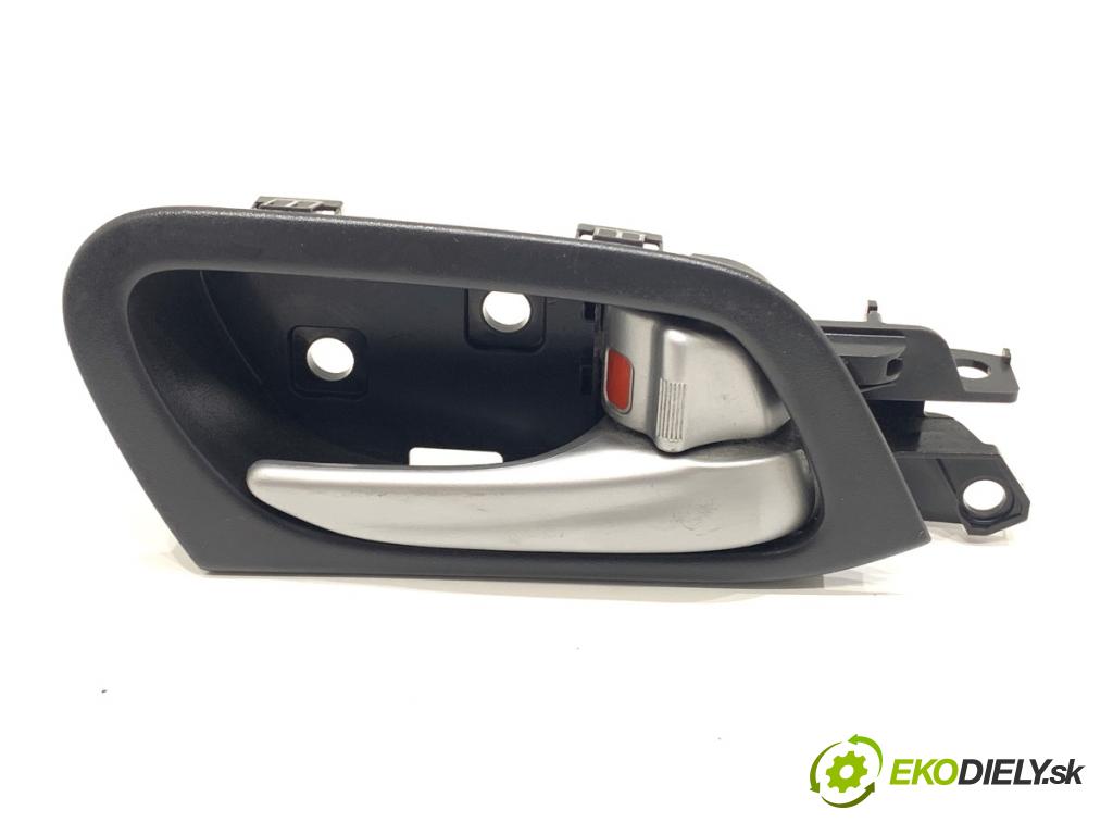 HONDA CIVIC IX liftback 2012 73 kW 1.4 i-VTEC (FK1) 1339 Kľučka vnútorná pravy zad 72120-TV0B