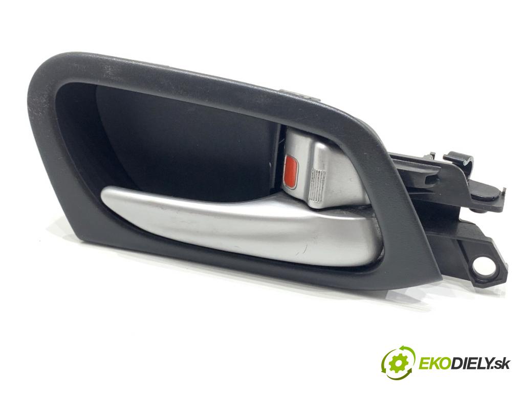 HONDA CIVIC IX liftback 2012 73 kW 1.4 i-VTEC (FK1) 1339 Kľučka vnútorná pravy predný 72120-TV0B