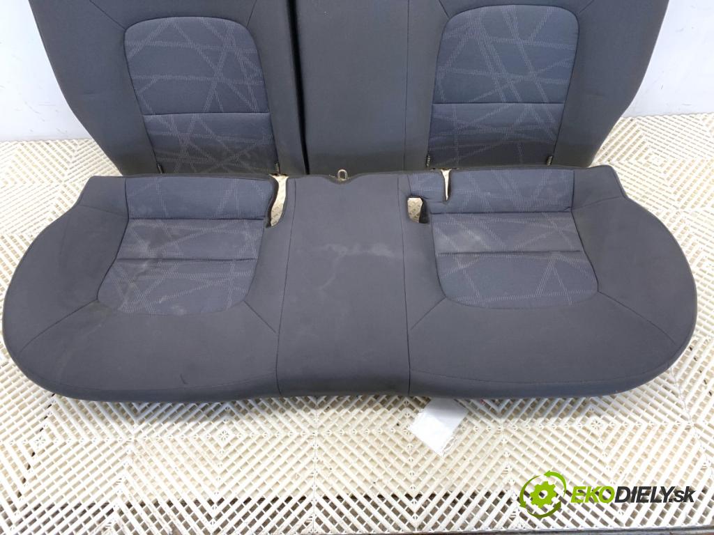 KIA RIO III sedan 2012 63 kW 1.25 CVVT 1248 Sedadlo druhý rad