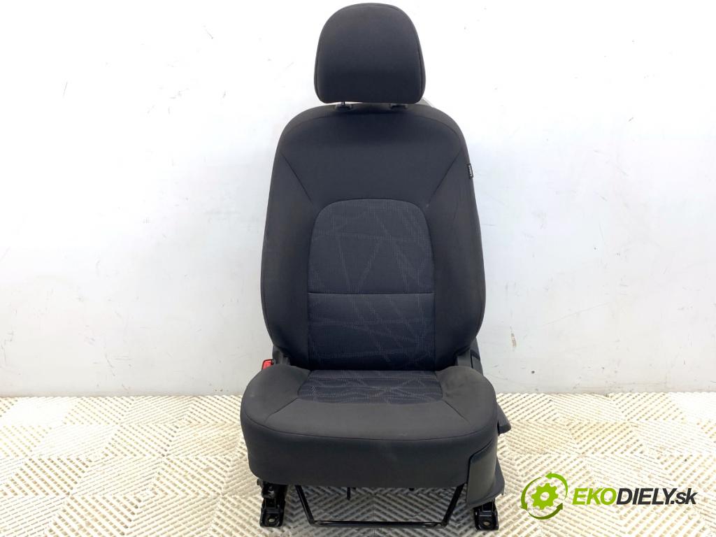 KIA RIO III sedan 2012 63 kW 1.25 CVVT 1248 sedadlo levý přední část 