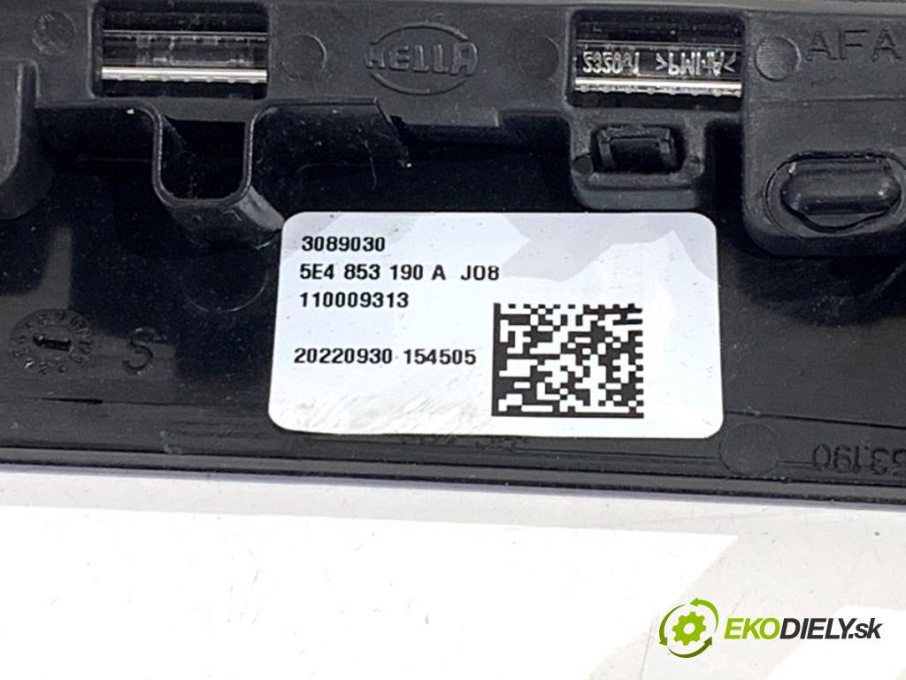 SKODA OCTAVIA IV Kombi 2023 110 kW 2.0 TDI 1968 lišty kryt 5E4853192C 5E4853190A (Lišta)