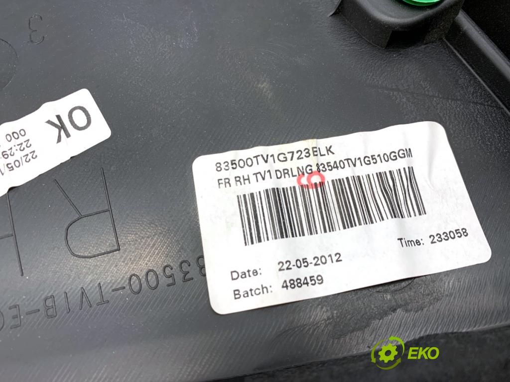 HONDA CIVIC IX liftback 2012 73 kW 1.4 i-VTEC (FK1) 1339 čalúnenie Dvere pravy predný