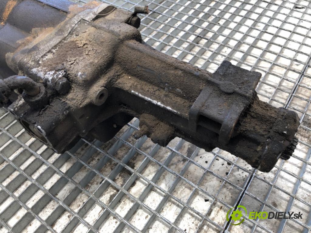 VW LT 28 35 Skrzynia 1986 55 kW 2.0 1984 Prevodovka 015301107 (Prevodovka)