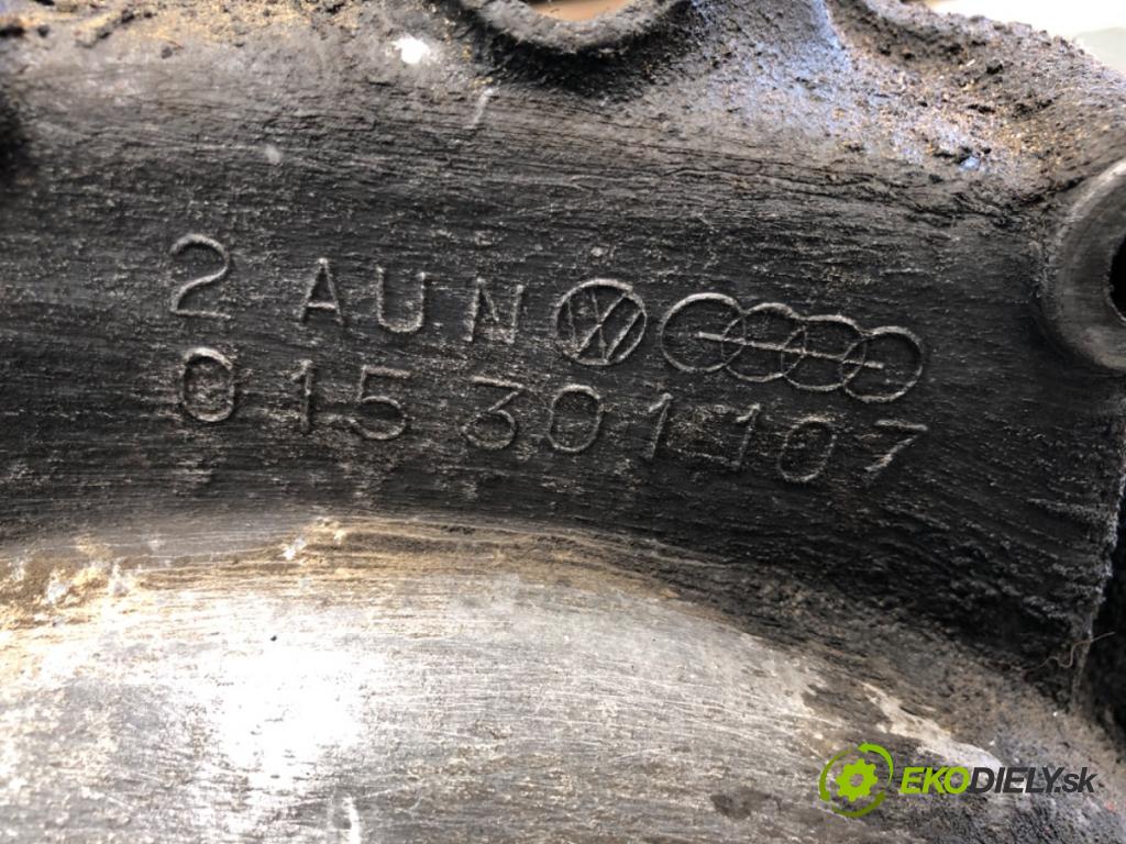 VW LT 28 35 Skrzynia 1986 55 kW 2.0 1984 Prevodovka 015301107 (Prevodovka)