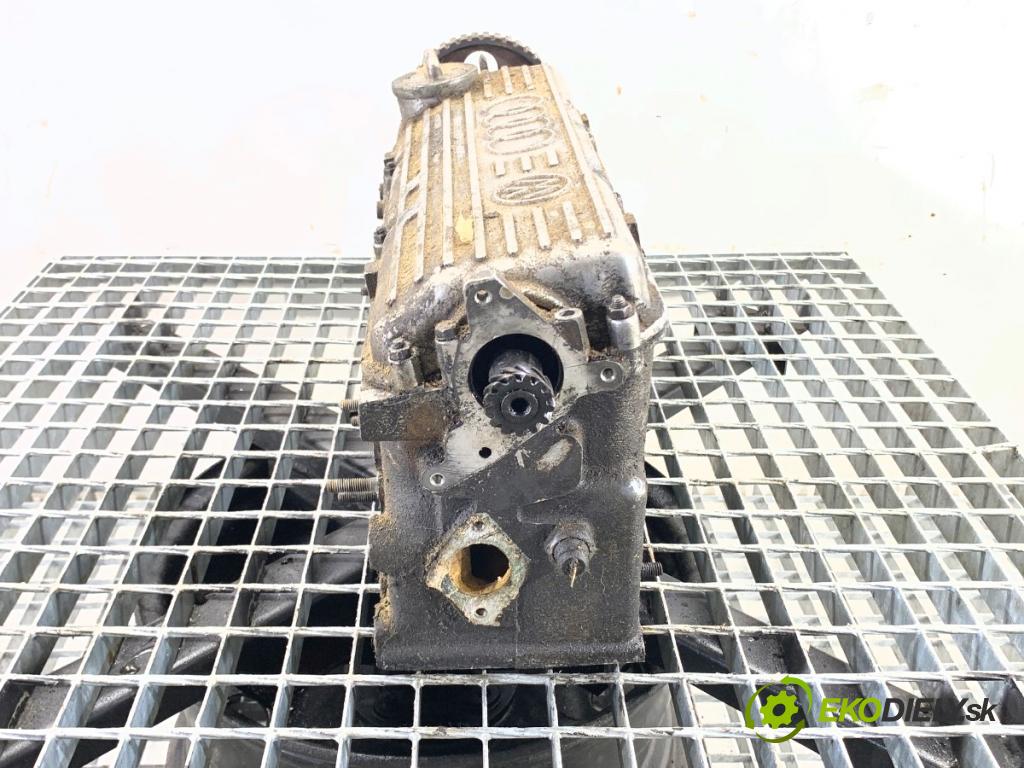 VW LT 28 35 Skrzynia 1986 55 kW 2.0 1984 Hlava valcov 060103373B 048103475 (Hlava valcov)