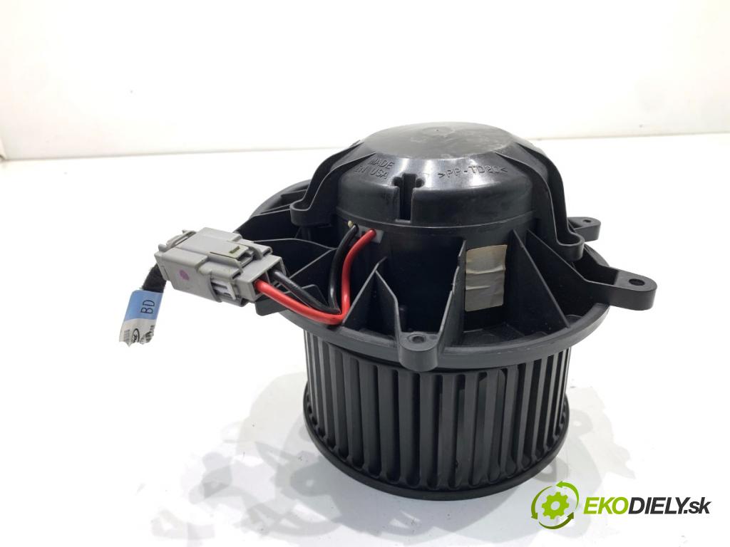 FORD USA MUSTANG VI coupe 2020 331 kW 5.0 V8 5038 ventilátor kúrenia FR3B-19846-A