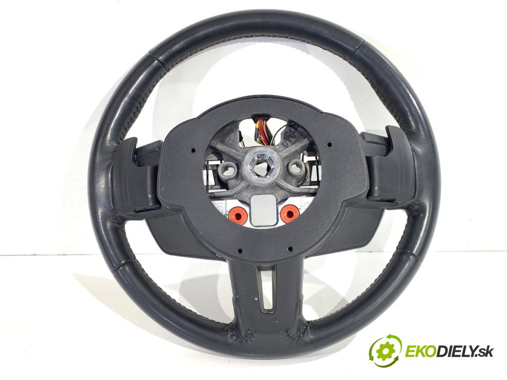 FORD USA MUSTANG VI coupe 2020 331 kW 5.0 V8 5038 Volant JR33-C699D90-BB (Volant)