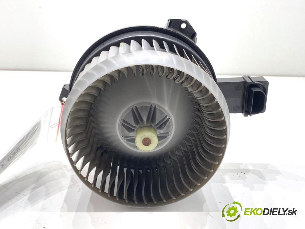 HONDA CIVIC IX liftback 2012 73 kW 1.4 i-VTEC (FK1) 1339 ventilátor kúrenia