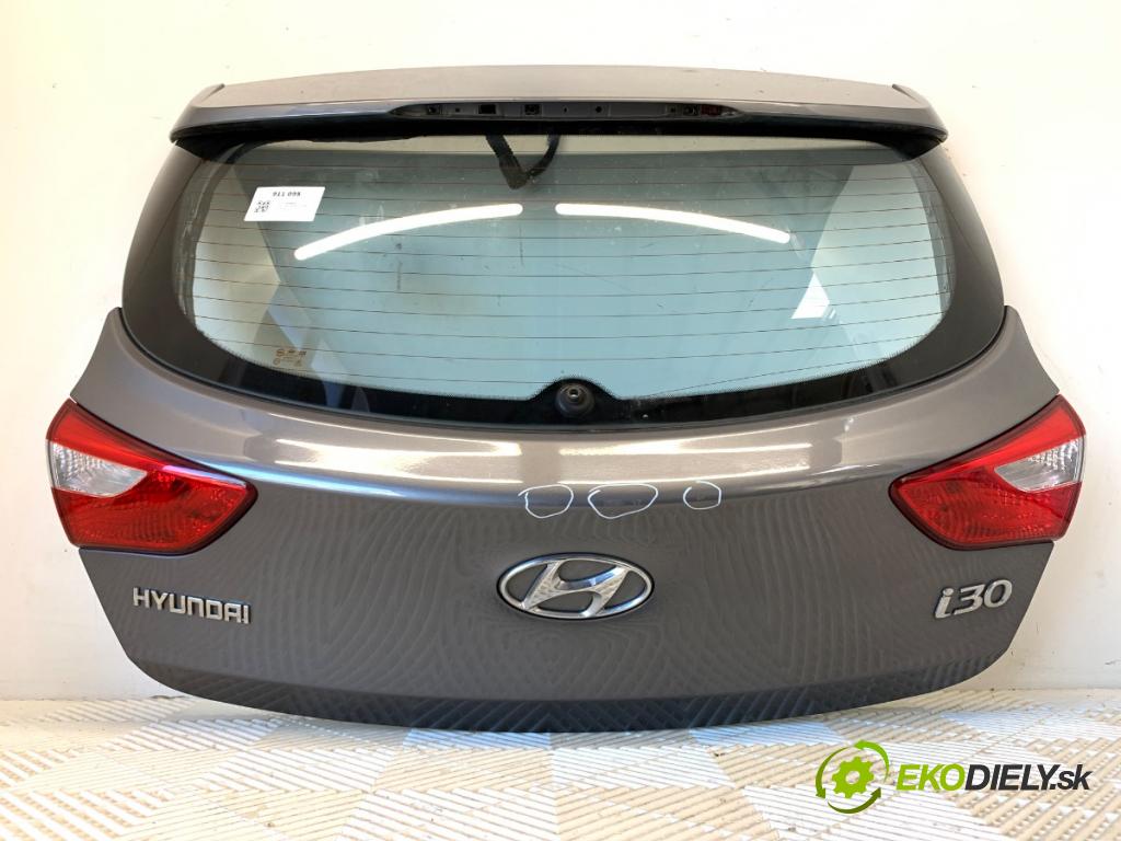 HYUNDAI i30 liftback 2014 74 kW 1.4 1368 kapota zad